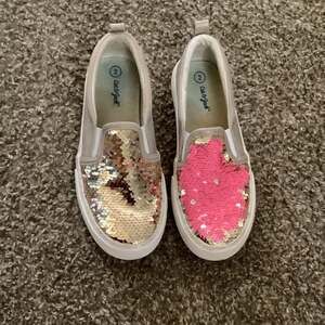 Cat & Jack Aliki Flip Sequin Slip-On Sneakers